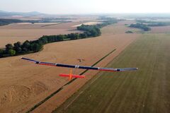 Žilinskí výskumníci dosiahli dva letecké rekordy. Balón vystúpal takmer do 44 kilometrov, dron letel viac ako deň