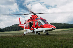 Zrážka dvoch vozidiel v Belej: Na mieste zasahoval vrtuľník, FOTO