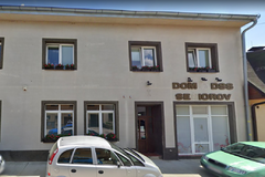 Požiar v zariadení pre seniorov vo Varíne: štyri osoby sa nadýchali splodín