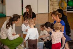 Babyfit - hravé cvičenie pre bábätká a ich rodičov v Žiline - oslavuje už 20 rokov