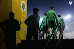 Mladí Šošoni si napriek krutému vypadnutiu vyslúžili potlesk vypredaných tribún