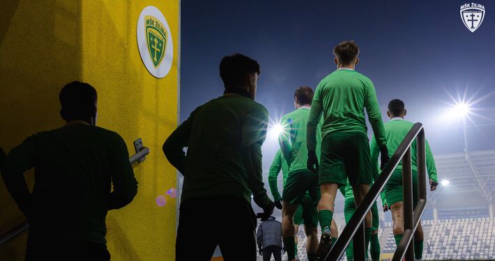 Mladí Šošoni si napriek krutému vypadnutiu vyslúžili potlesk vypredaných tribún