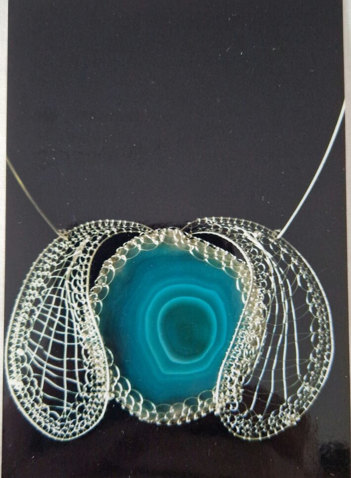 Nancy Reaganová sa tiež pýši šperkom z dielne Marty Filovej.