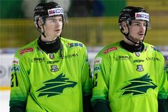 Vlci s podpismi  ďalších dôležitých hráčov: Všetci naplnili naše očakávania
