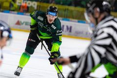 Brenden Miller zostáva súčasťou vlčej svorky