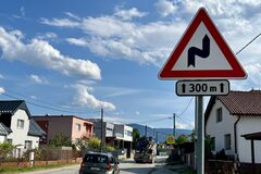Roky čakajú na bezpečnejšiu cestu. Trnovské esíčko sa dočká úprav