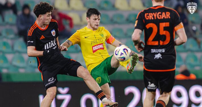 NIKÉ LIGA - Šošoni proti Liptákom s prvou domácou prehrou sezóny