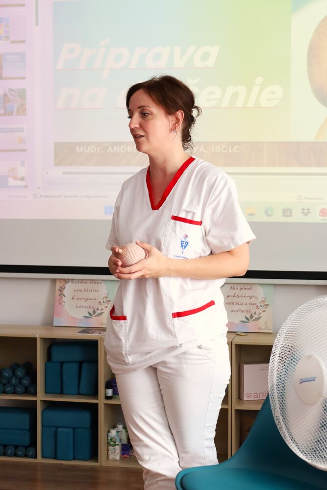 MUDr. Andrea Dobiašová, IBCLC, pediatrička a laktačná expertka, členka tímu CKSM. 