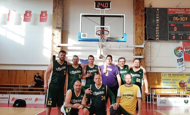 Bronzová premiéra žilinských basketbalistov Starej školy