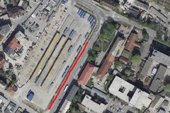 Žilina od dnes ruší pozdĺžne parkovanie pri autobusovej stanici