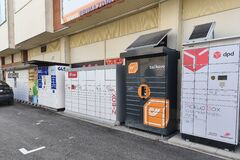 Balíkoboxy zaplavujú Žilinu: Je možná ich regulácia? 