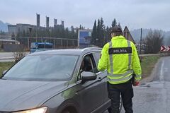 Alkohol a drogy za volantom: Policajti v žilinskom kraji zistili desiatky priestupkov