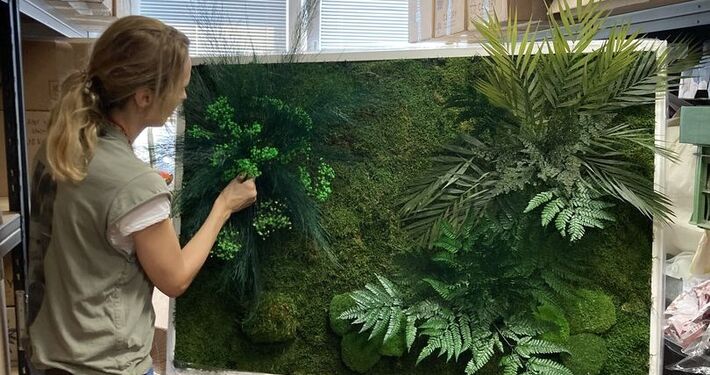 PERIDA prináša firmám jedinečný koncept: Vytvorte si vlastnú machovú stenu pod odbornou asistenciou