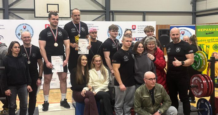 Úspech žilinských silových trojbojárov na majstrovstvách Slovenska v klasickom tlaku na lavičke