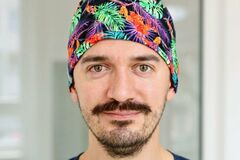 Miloš Hmíra: Zubár, ktorého sa pacienti nemusia báť