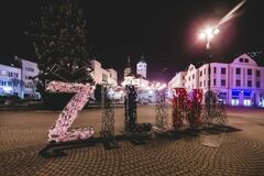 V centre Žiliny pribudla svetelná inštalácia, pozrieť si môžete aj výstavu 