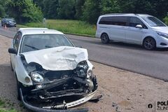 Pri Turí sa zrazili dve autá, okolnosti nehody vyšetruje polícia