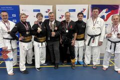 Žilinčania dominovali na majstrovstvách Slovenska seniorov v karate